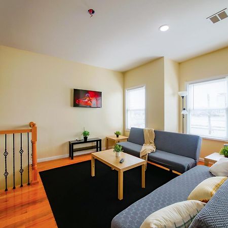 Pleasing 3Br Apt, Mins To Nyc ジャージーシティ エクステリア 写真